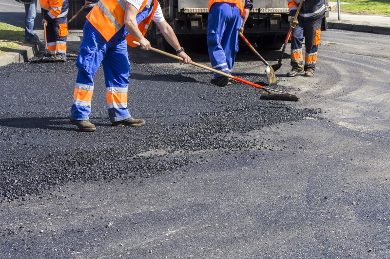 Local Blacktop Patching Service pros at work